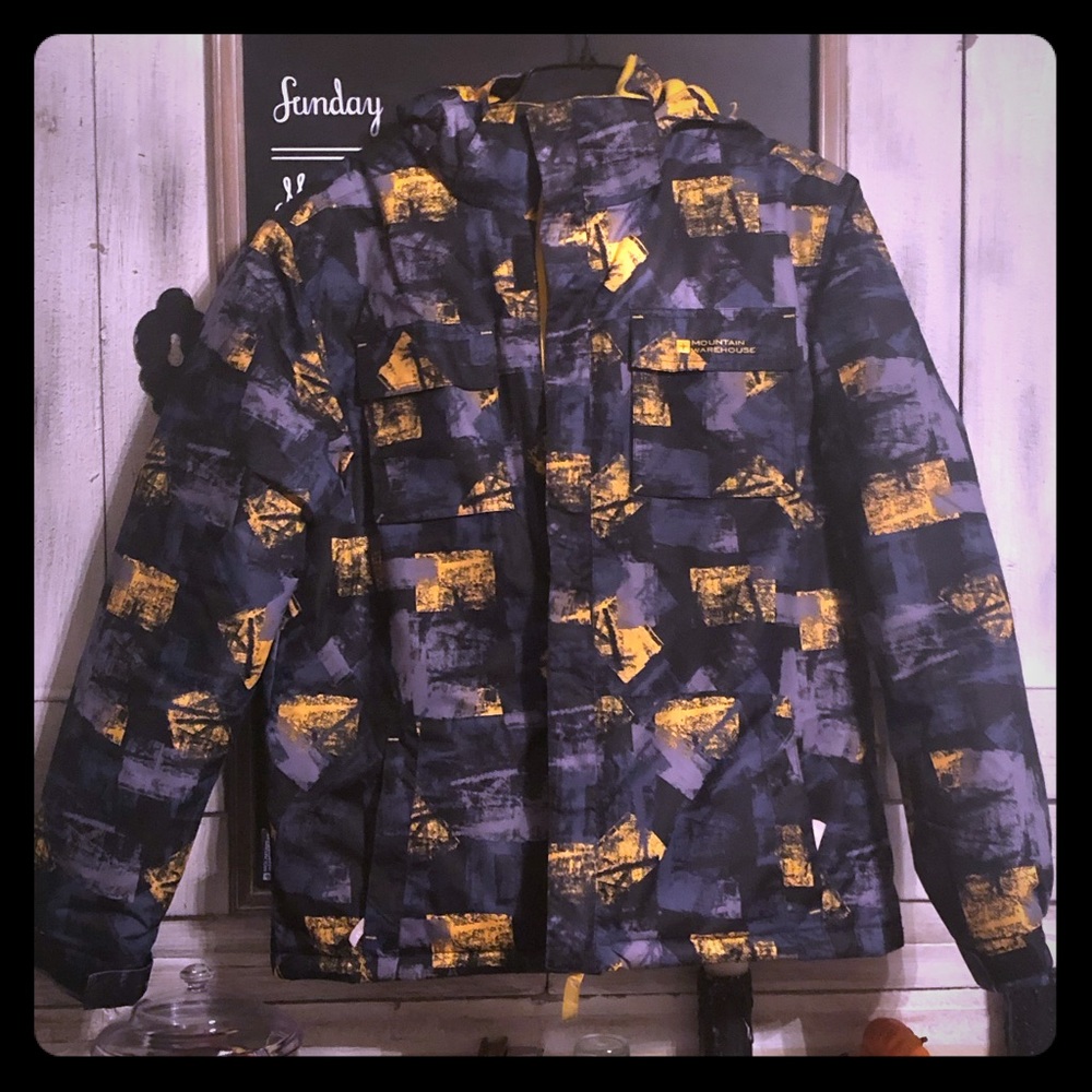 Boy’s Size 13 Ski Jacket Like New